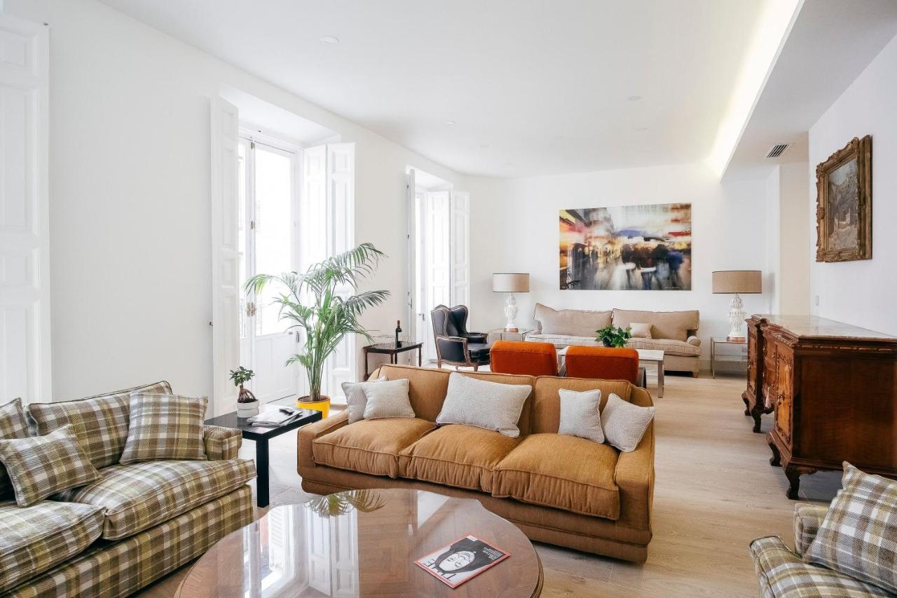 Fantastico 5H & 4B Madrid Centro Apartment, Madrid